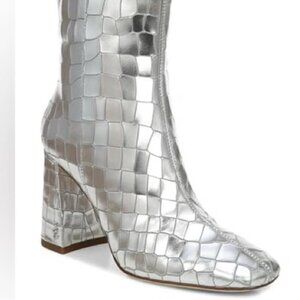 Sam Edelman Codie Silver Futuristic Ankle Booties 9